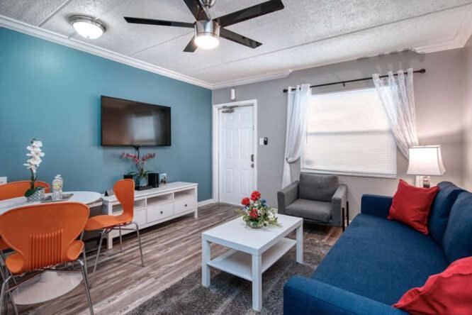 Sunset Beach Suites St. Pete Beach Exterior foto