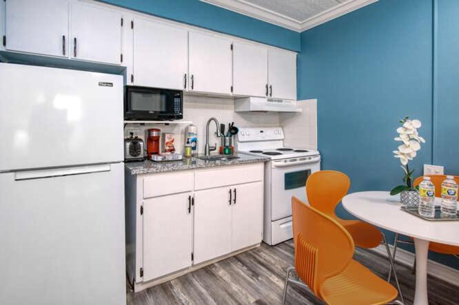 Sunset Beach Suites St. Pete Beach Exterior foto